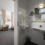 Zamecek Petrovice Hotel