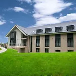 Zamecek Petrovice Hotel 4*