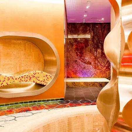 Hotell Zamecek Petrovice 4*