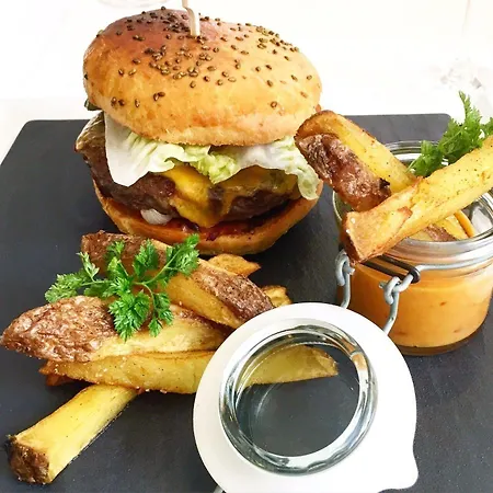 Hotell Zamecek Petrovice