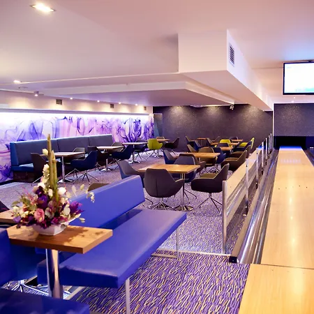 Zamecek Petrovice 4*