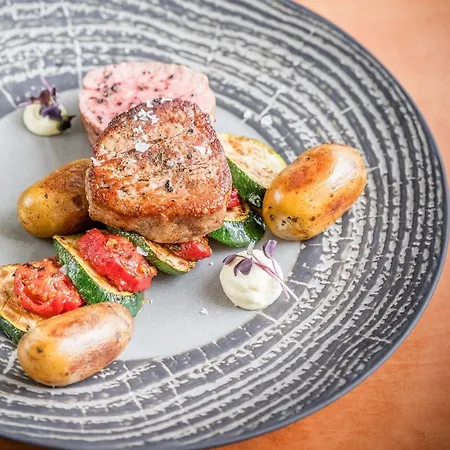 Hotell Zamecek Petrovice