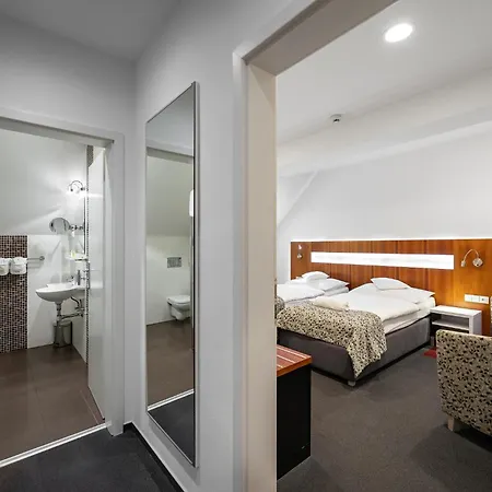 Zámeček Petrovice - Free Wellness 3h Hotel 4*