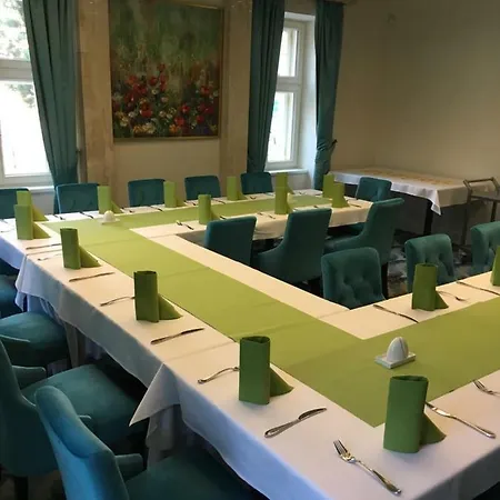 Zámeček Petrovice Hotel Petrovice u Karviné