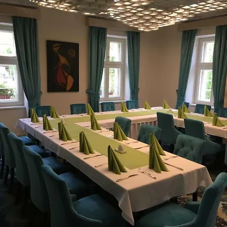 Hotel Zámeček Petrovice Petrovice u Karviné