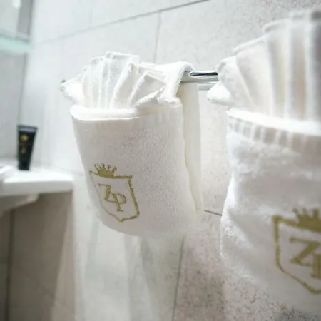 Zamecek Petrovice Hotel