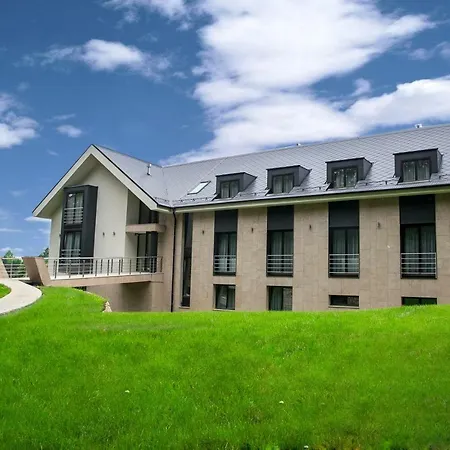 Zámeček Petrovice Hotel 4*