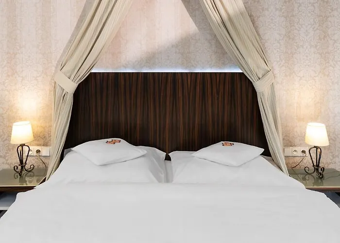 Zamecek Petrovice מלון 4*
