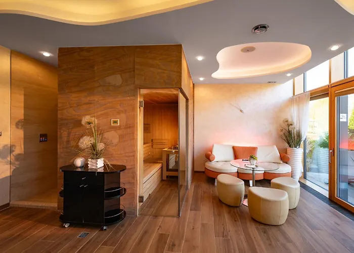 Zamecek Petrovice 4*